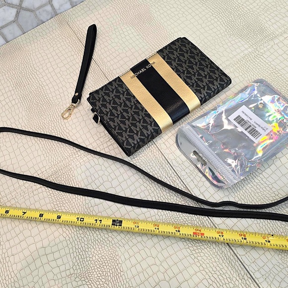 Michael Kors Women's Logo Stripe Continental Set Travel Double Top Zip Wallet - Picture 14 of 15